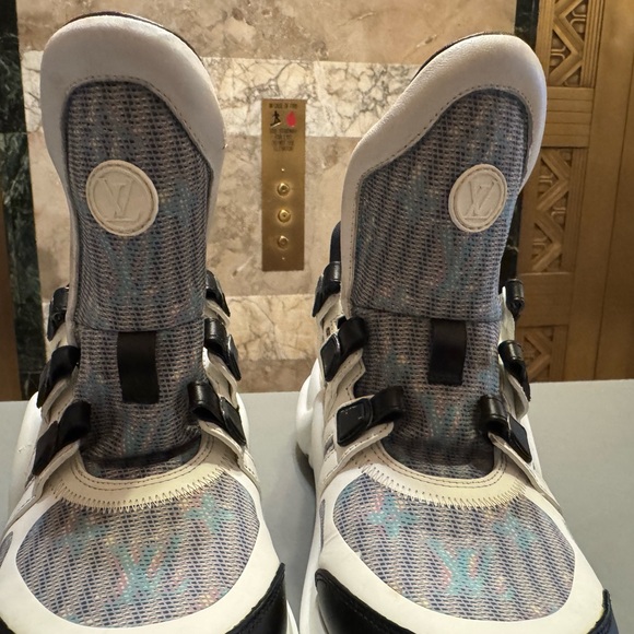 Louis Vuitton calfskin pop LV - Picture 8 of 16